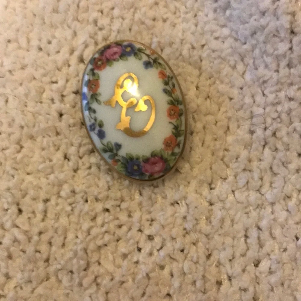 LAST DAY Vintage Portugal Floral Initial 'E' Porcelain Pin - White and Multicolo
